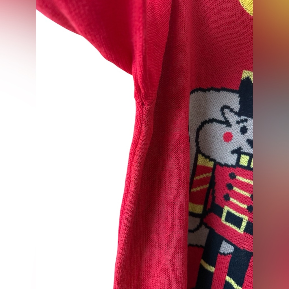 Norther Pole Squirrel Nutcracker Christmas Long Sleeve Crewneck Sweater Sz XL - Picture 4 of 10